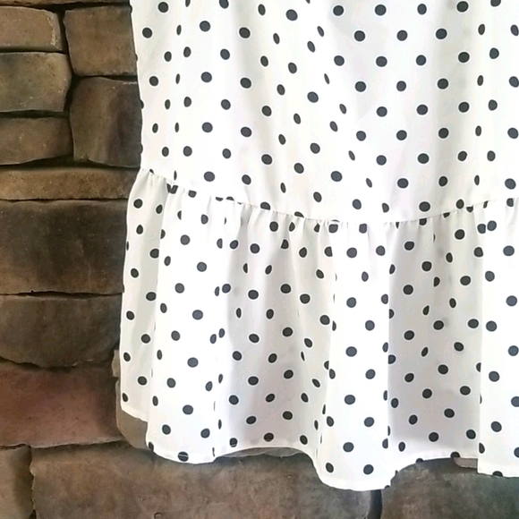 SHEIN Polka Dot Top - Picture 3 of 7